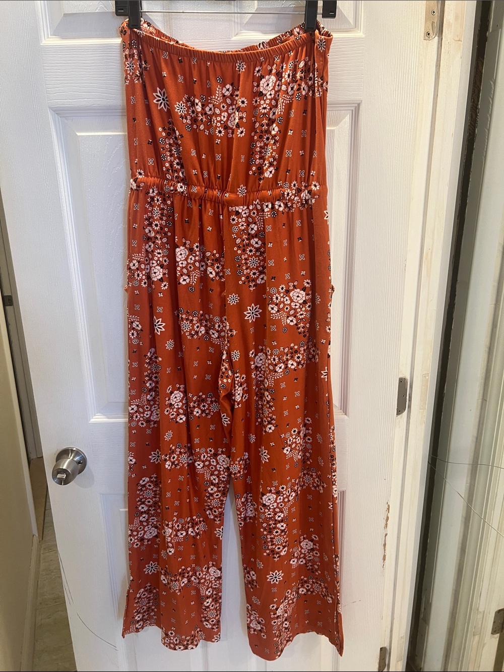 No Boundaries Orange Floral Strapless Jumpsuit with Pockets - Picture 6 of 6